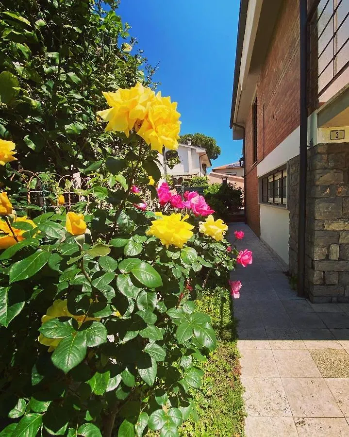 Casa Summer Cecina  Italy
