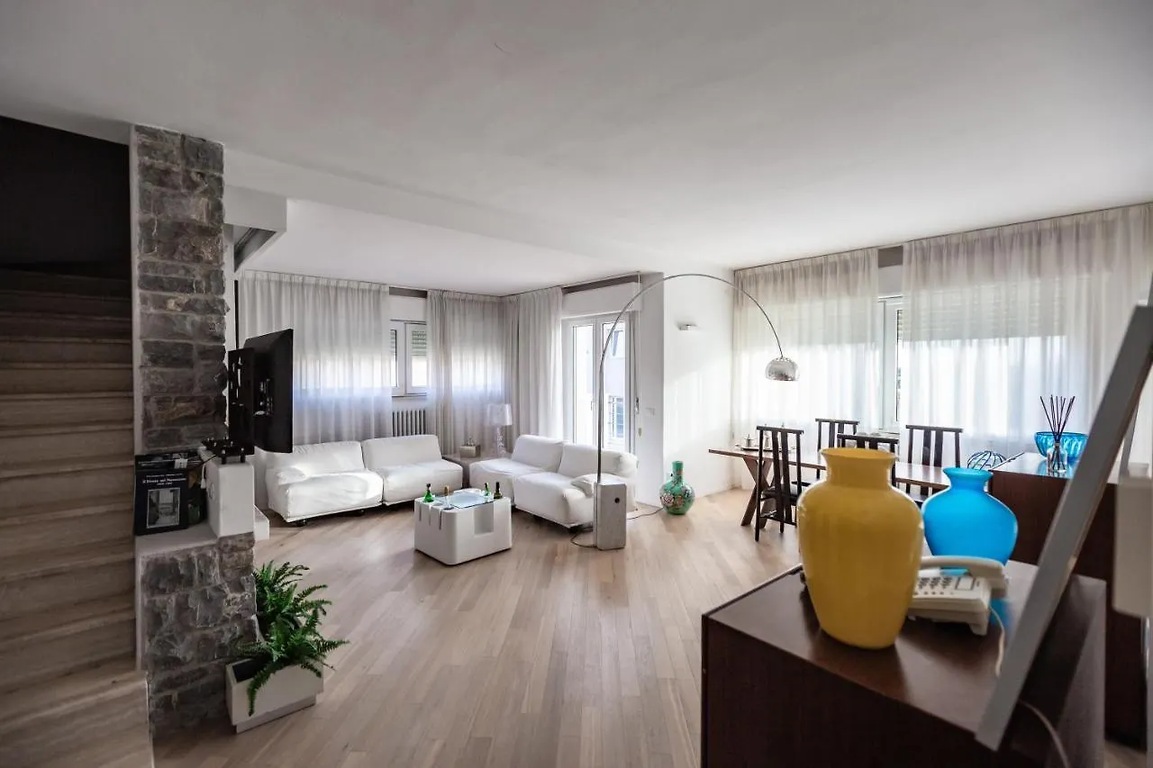 Casa Summer Cecina  0*, Cecina (Livorno)